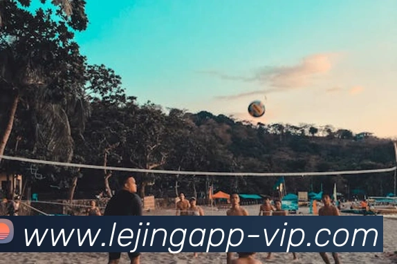 乐竞体育 - 打造最受球迷信赖的综合体育新闻资讯平台APP 体育赛事宣传图